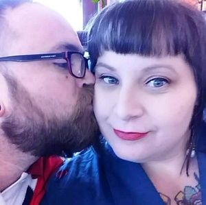 Meet your Posher, D'anyil